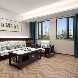 Executive King Suite